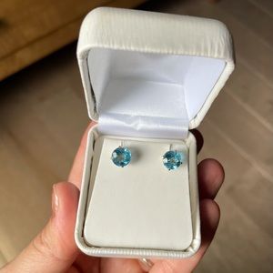 14k gold earrings with 6mm blue topaz